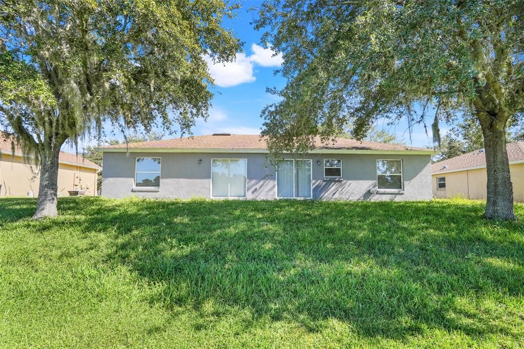 出租: $1,800 (3 贝兹, 2 浴室, 1558 平方英尺)