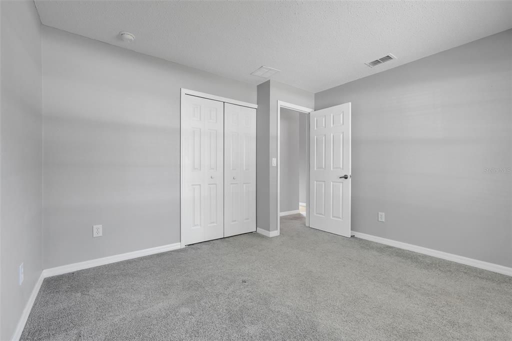 出租: $1,800 (3 贝兹, 2 浴室, 1558 平方英尺)