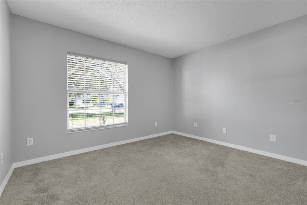 出租: $1,800 (3 贝兹, 2 浴室, 1558 平方英尺)