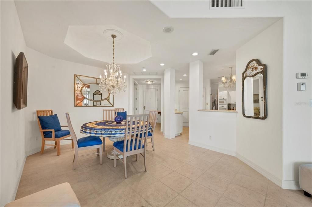 For Sale: $1,525,000 (2 beds, 2 baths, 1836 Square Feet)