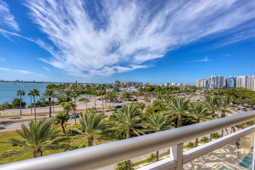 For Sale: $1,525,000 (2 beds, 2 baths, 1836 Square Feet)