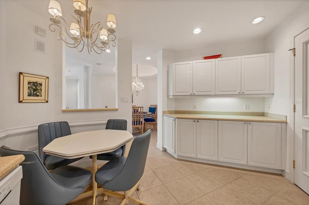 For Sale: $1,525,000 (2 beds, 2 baths, 1836 Square Feet)