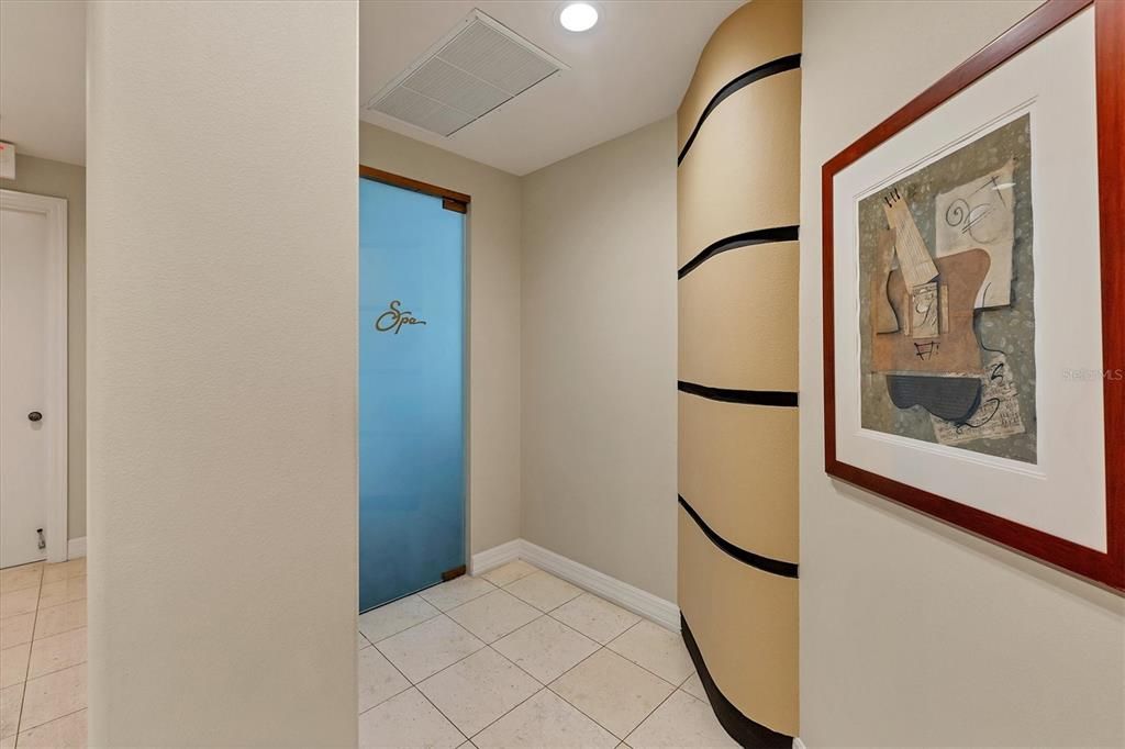 For Sale: $1,525,000 (2 beds, 2 baths, 1836 Square Feet)