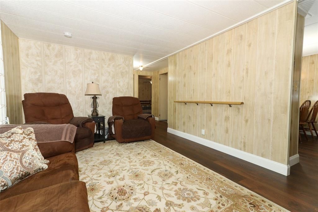 En Venta: $44,900 (2 camas, 2 baños, 1012 Pies cuadrados)