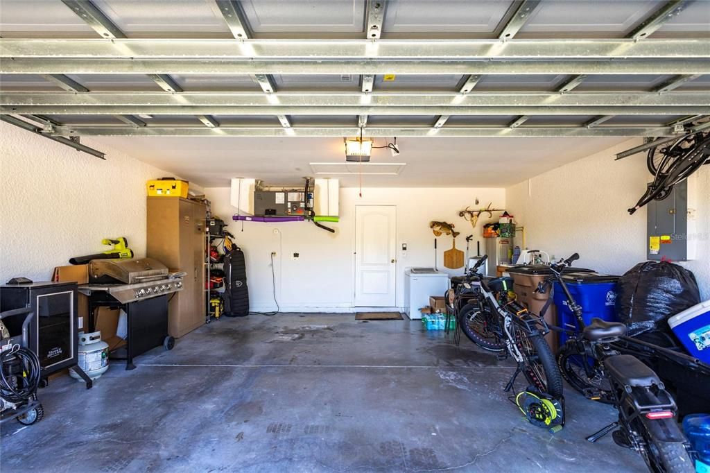 На продажу: $279,900 (3 спален, 2 ванн, 1408 Квадратных фут)