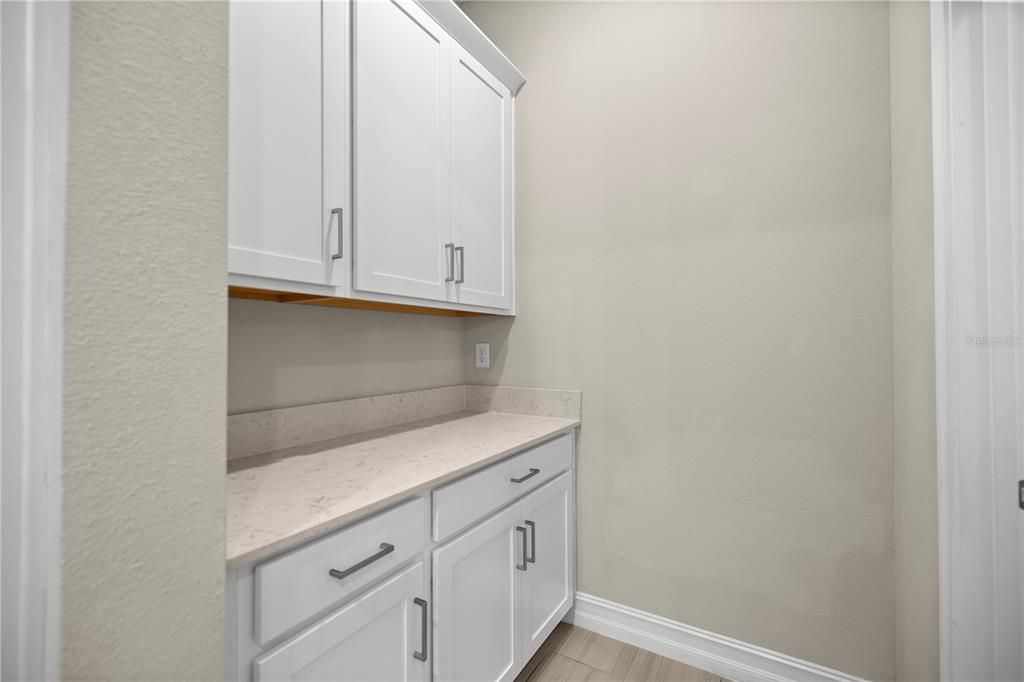 待售: $567,670 (4 贝兹, 3 浴室, 2650 平方英尺)