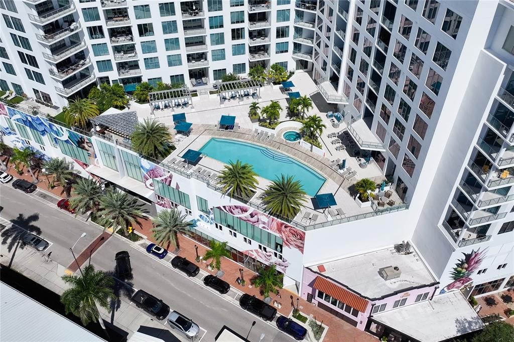 待售: $1,300,000 (2 贝兹, 2 浴室, 1575 平方英尺)