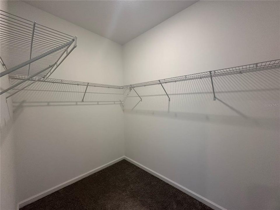 出租: $2,950 (4 贝兹, 3 浴室, 2492 平方英尺)