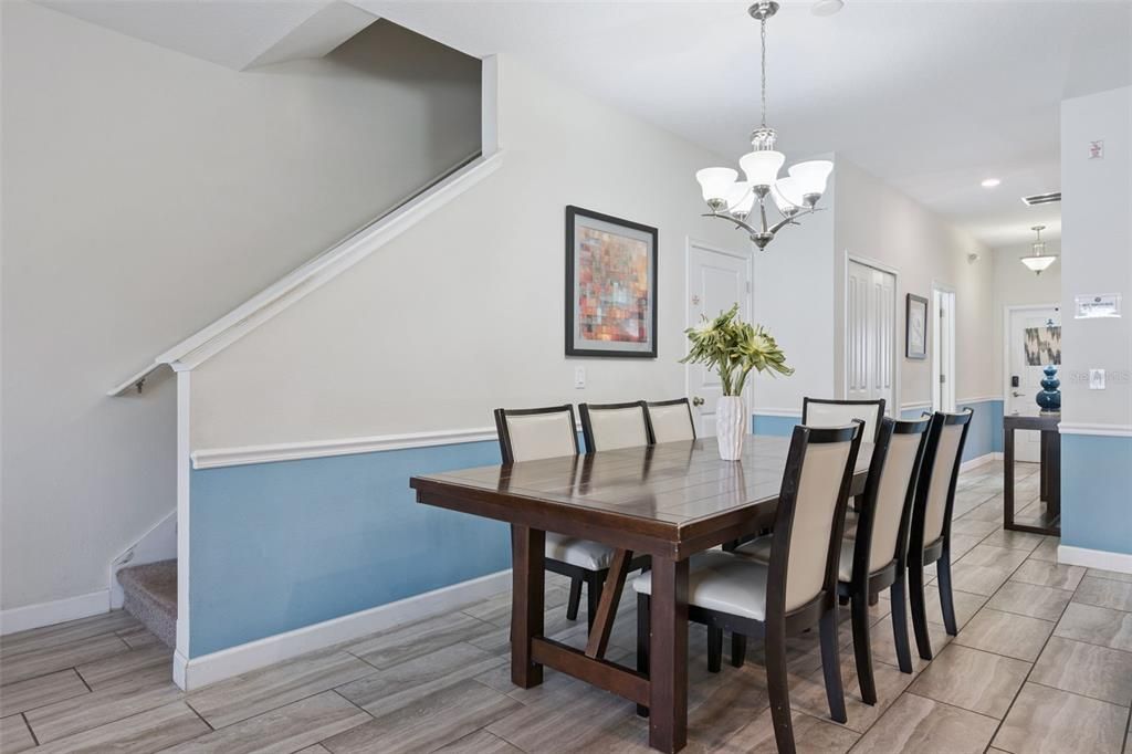 For Sale: $493,000 (5 beds, 4 baths, 2128 Square Feet)