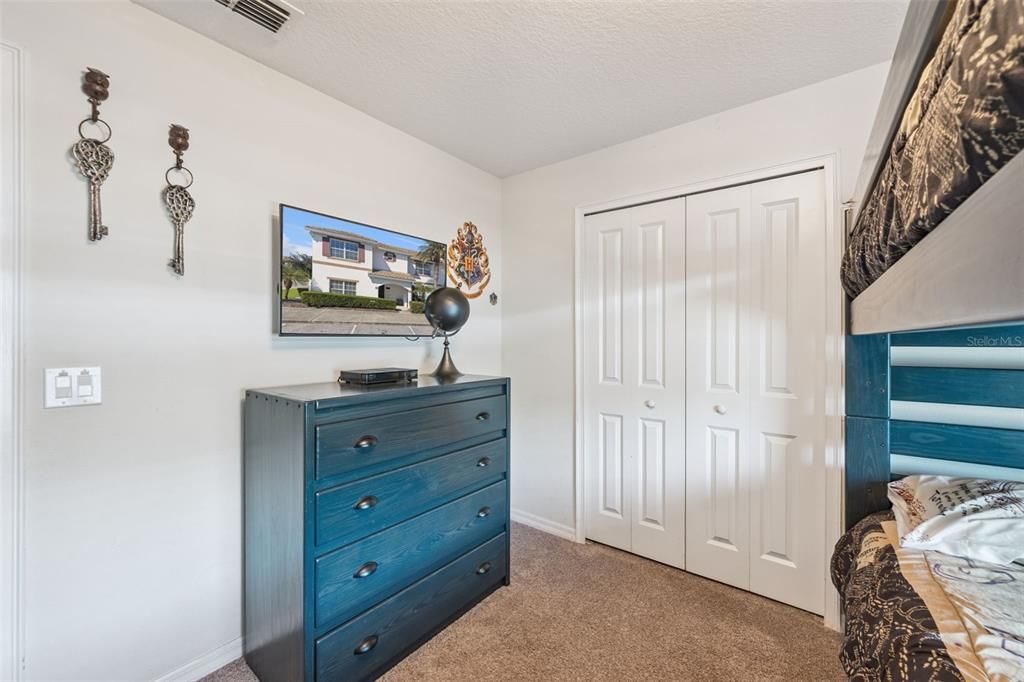 For Sale: $493,000 (5 beds, 4 baths, 2128 Square Feet)