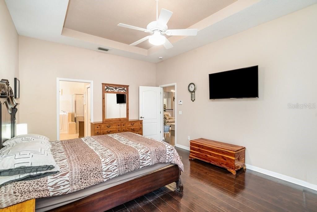 En Renta: $3,000 (3 camas, 2 baños, 2025 Pies cuadrados)