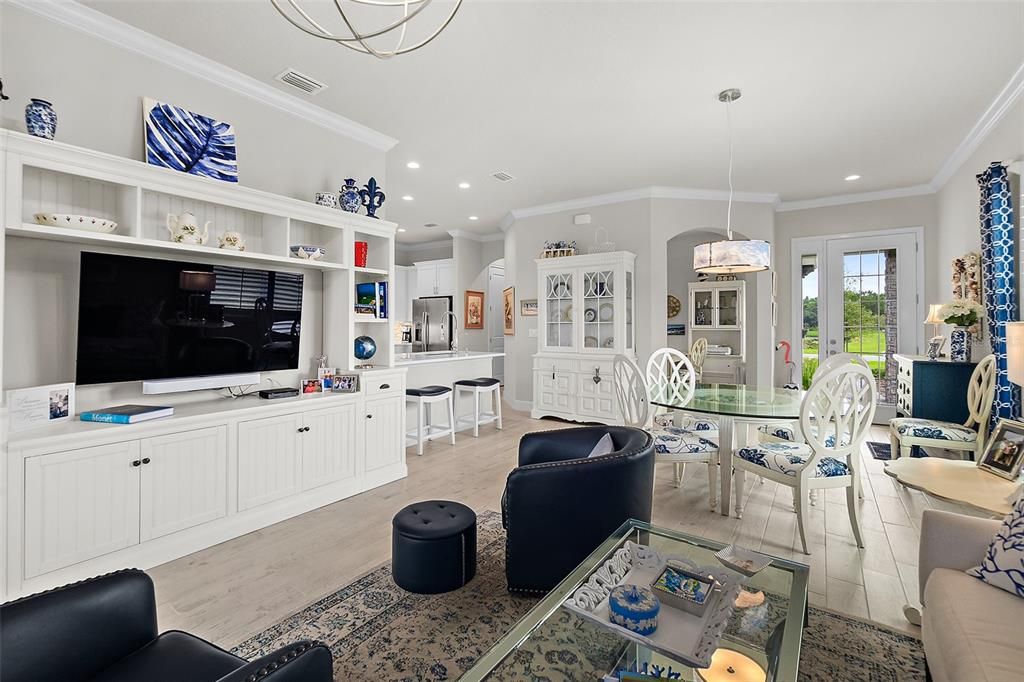 待售: $479,900 (2 贝兹, 2 浴室, 1529 平方英尺)