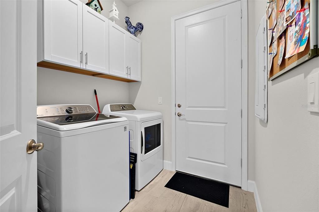 待售: $479,900 (2 贝兹, 2 浴室, 1529 平方英尺)