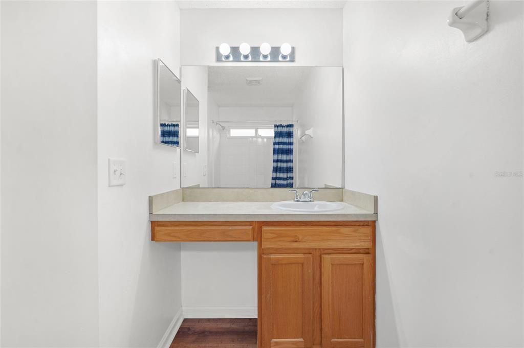 待售: $275,000 (3 贝兹, 2 浴室, 1257 平方英尺)