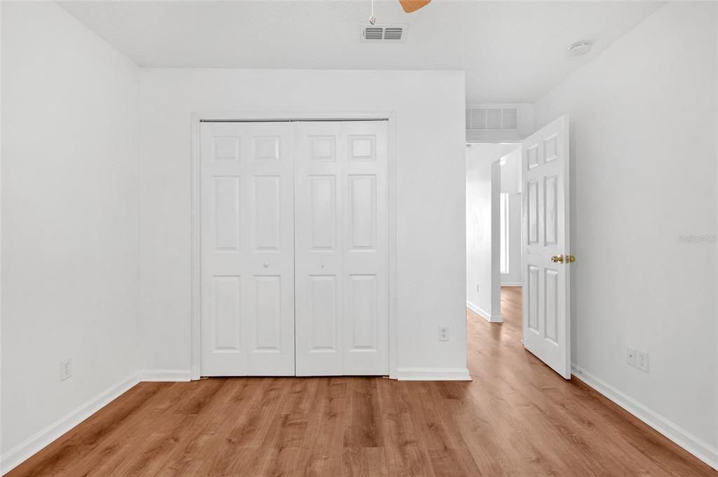 待售: $275,000 (3 贝兹, 2 浴室, 1257 平方英尺)