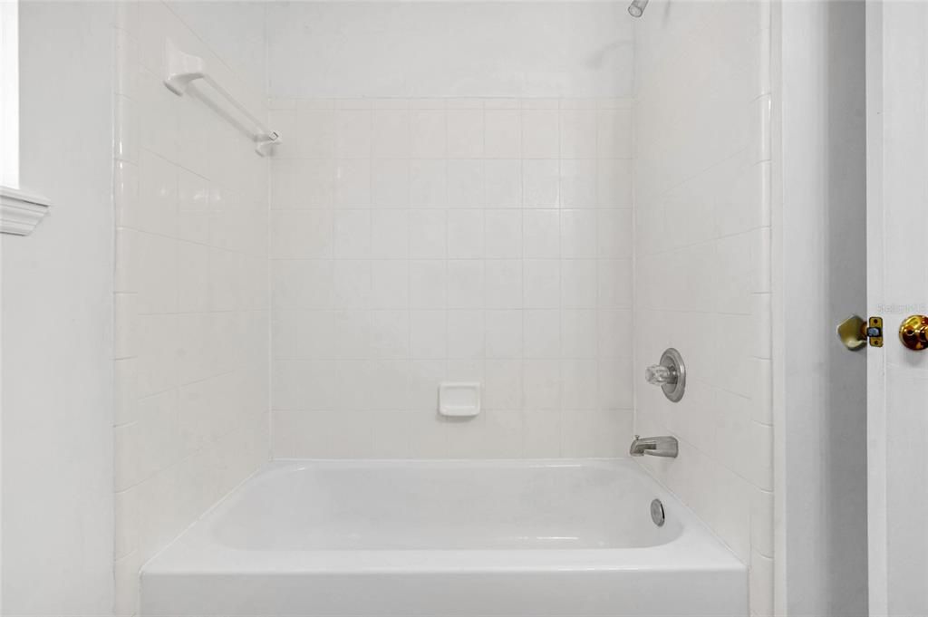 待售: $275,000 (3 贝兹, 2 浴室, 1257 平方英尺)