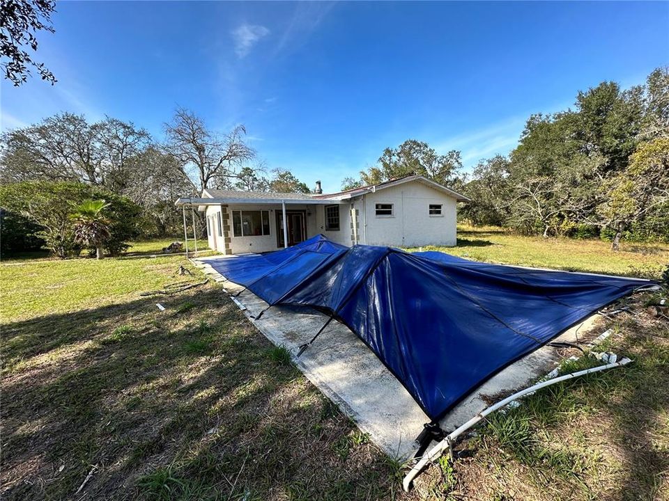 На продажу: $249,900 (3 спален, 2 ванн, 1737 Квадратных фут)