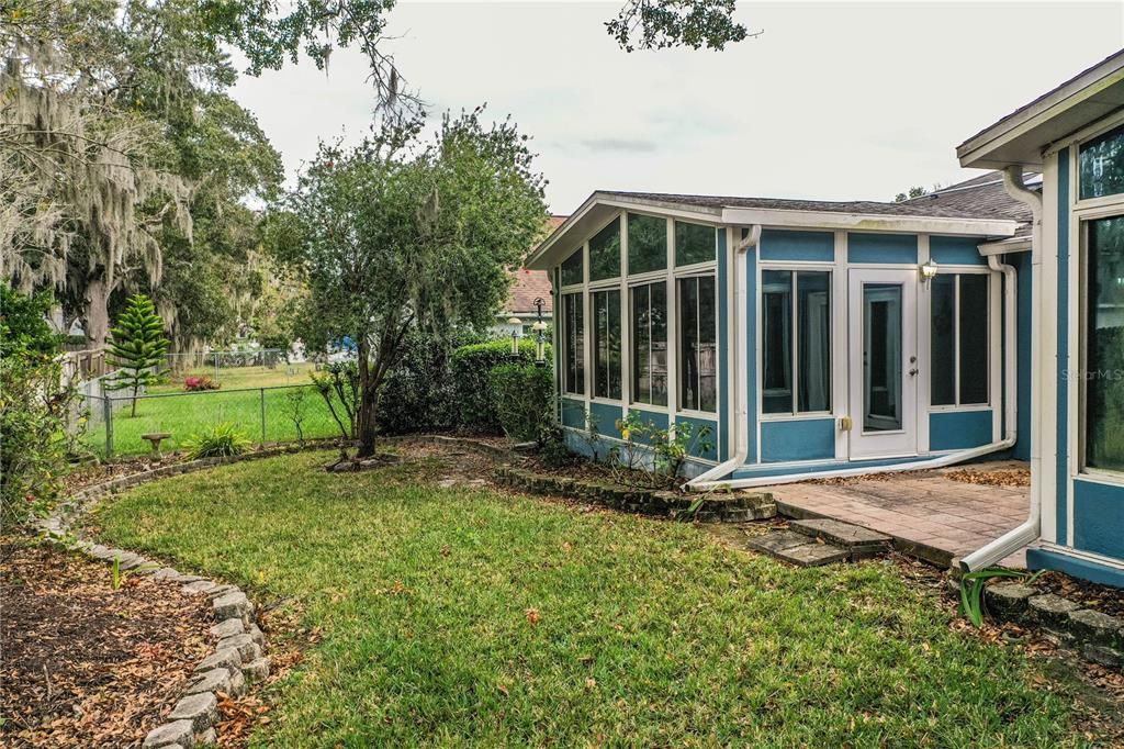 En Venta: $324,900 (3 camas, 2 baños, 1715 Pies cuadrados)