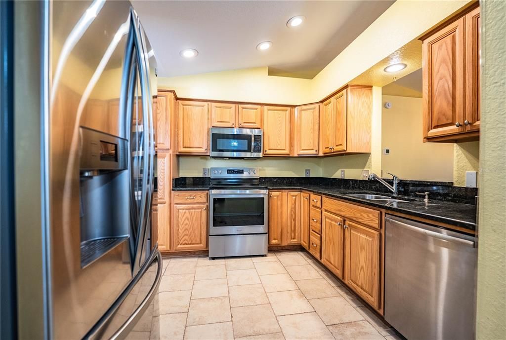 En Venta: $324,900 (3 camas, 2 baños, 1715 Pies cuadrados)