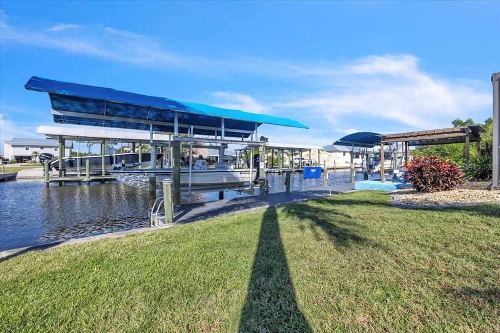 Active With Contract: $649,000 (3 beds, 2 baths, 1644 Square Feet)