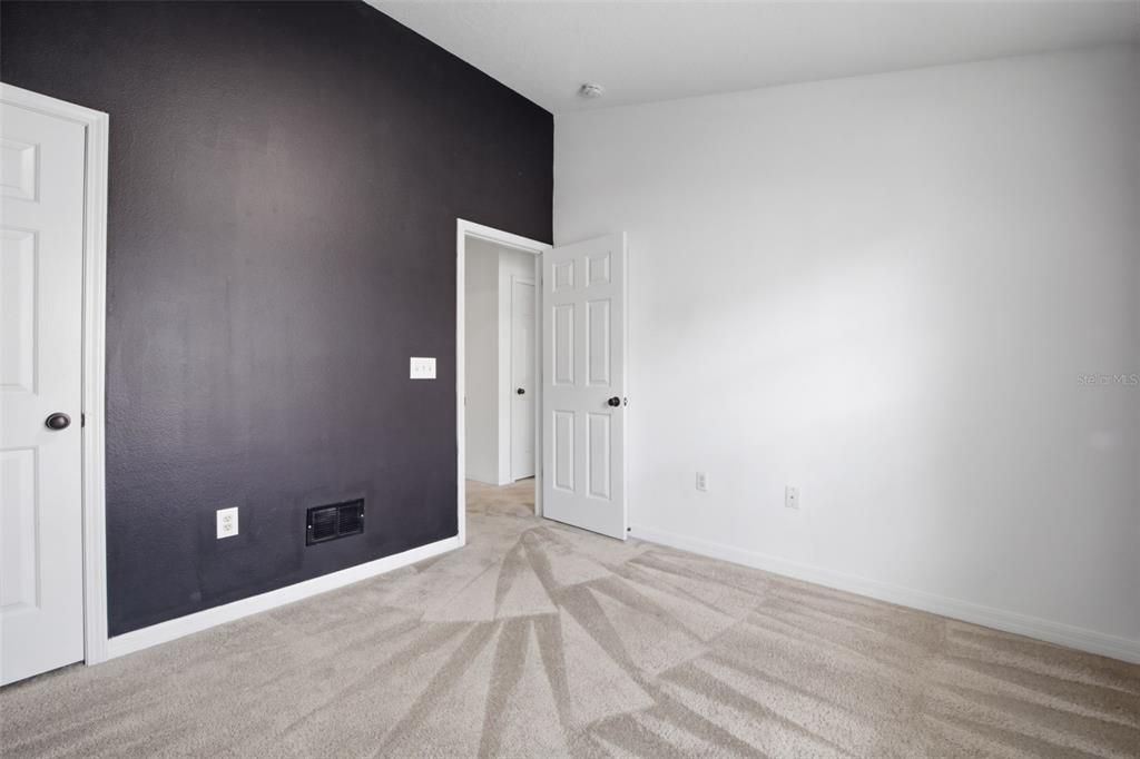 For Sale: $275,000 (3 beds, 2 baths, 1513 Square Feet)