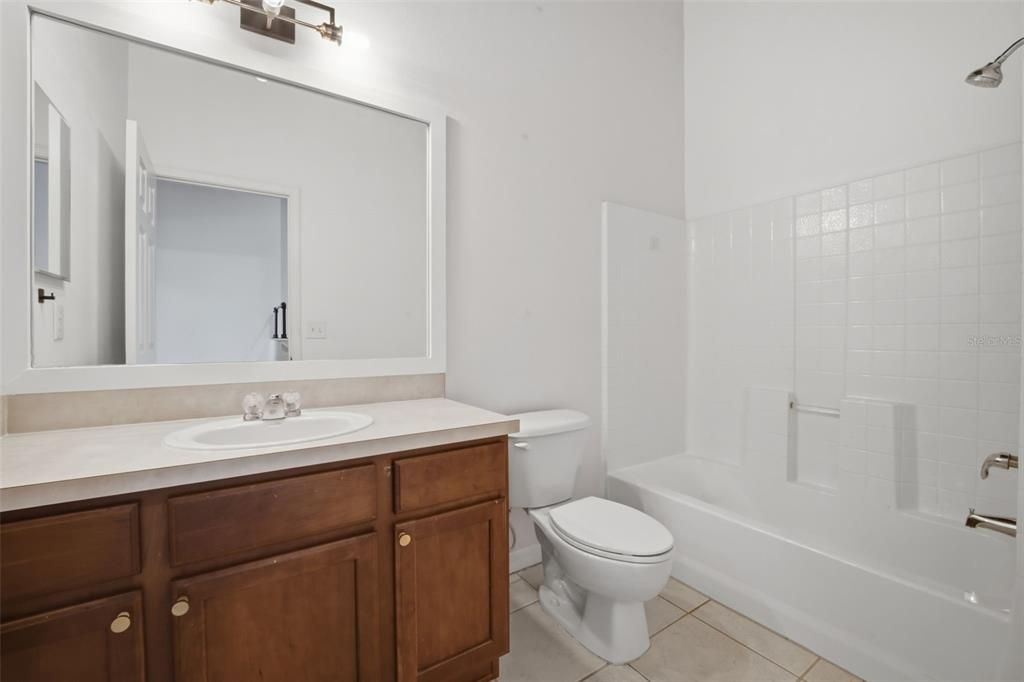 For Sale: $275,000 (3 beds, 2 baths, 1513 Square Feet)
