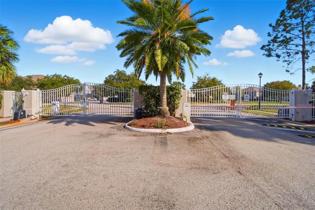 For Sale: $275,000 (3 beds, 2 baths, 1513 Square Feet)