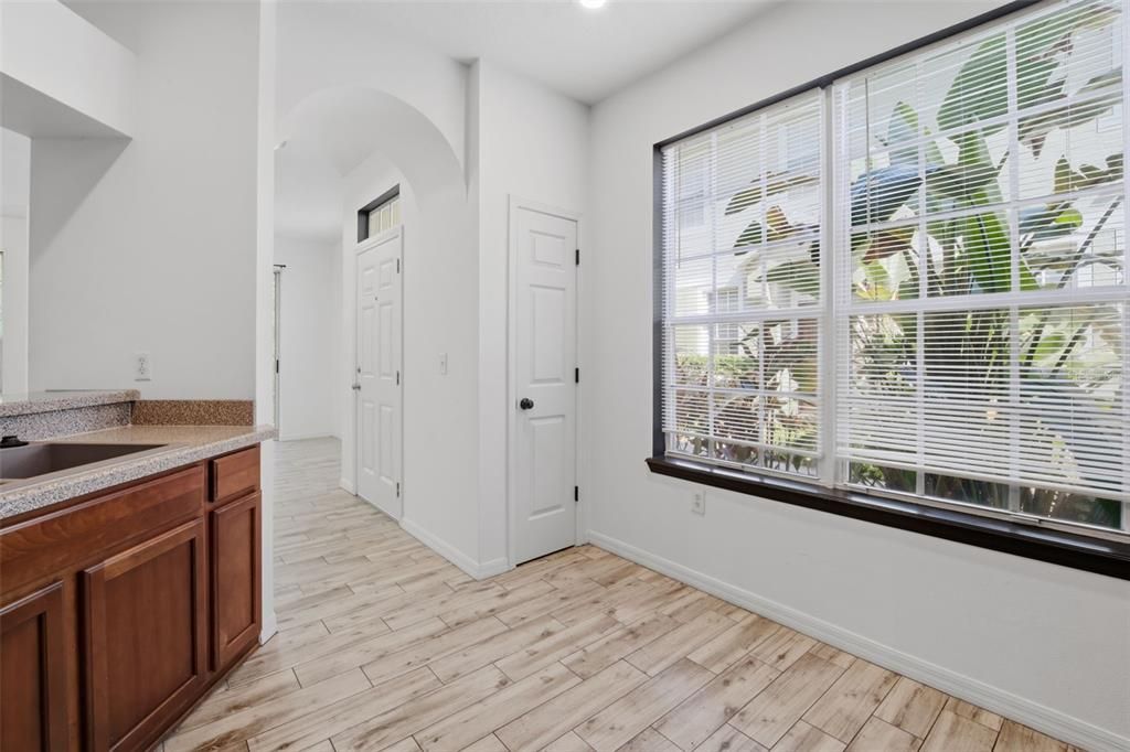 For Sale: $275,000 (3 beds, 2 baths, 1513 Square Feet)