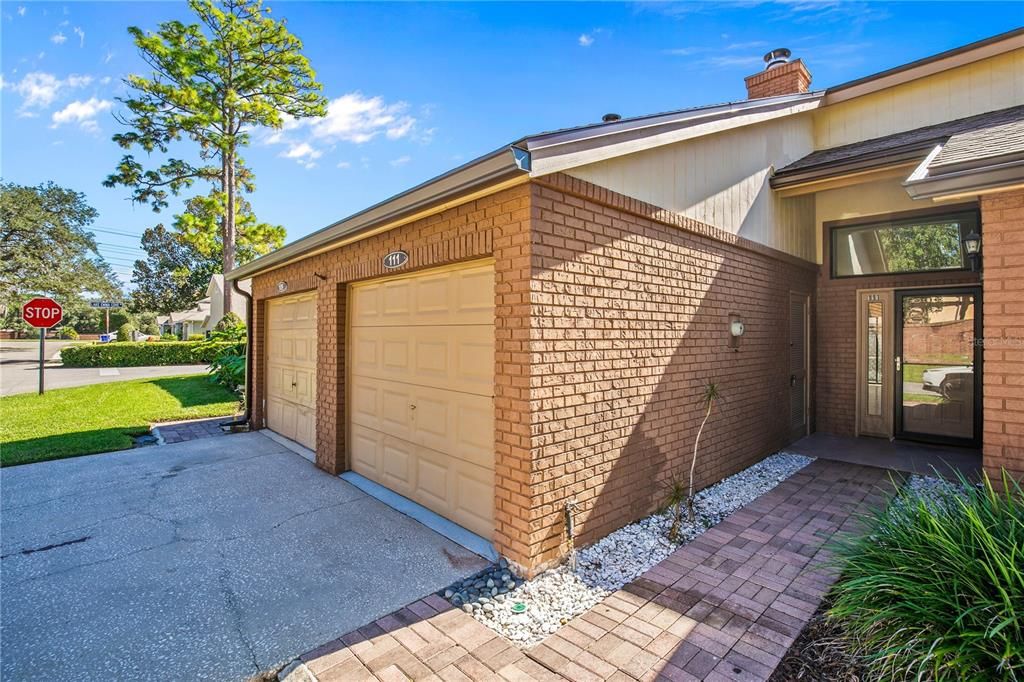 En Venta: $299,000 (2 camas, 2 baños, 1260 Pies cuadrados)