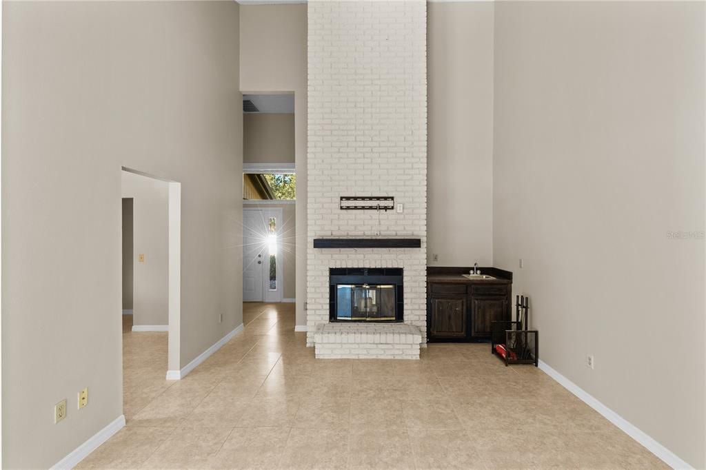 En Venta: $299,000 (2 camas, 2 baños, 1260 Pies cuadrados)