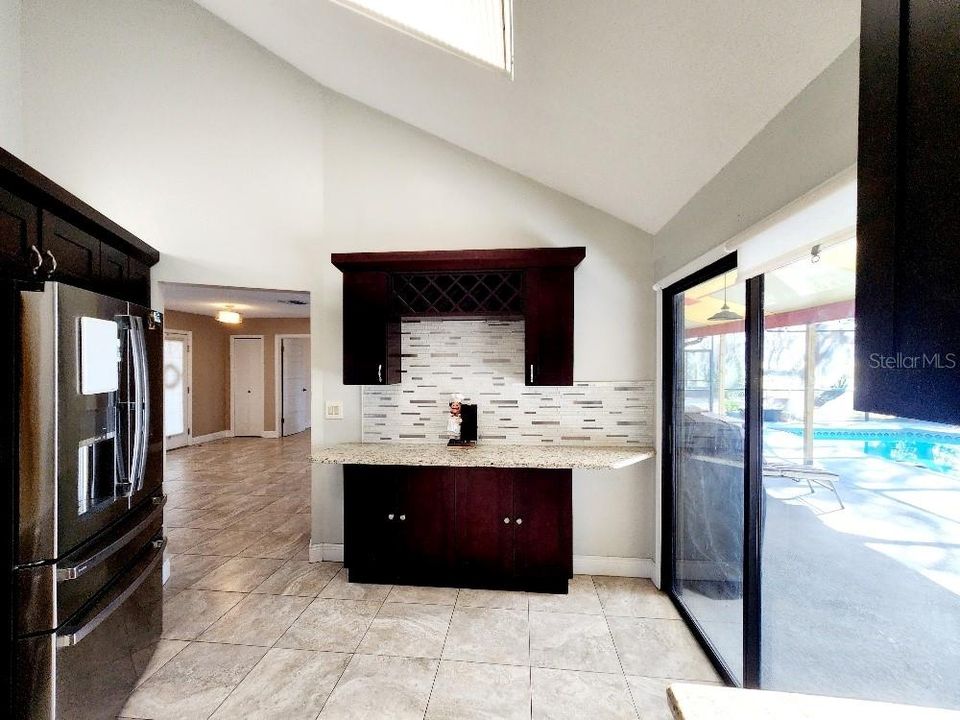 待售: $340,000 (3 贝兹, 2 浴室, 1714 平方英尺)