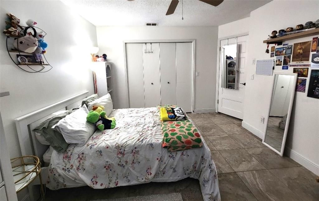 待售: $340,000 (3 贝兹, 2 浴室, 1714 平方英尺)