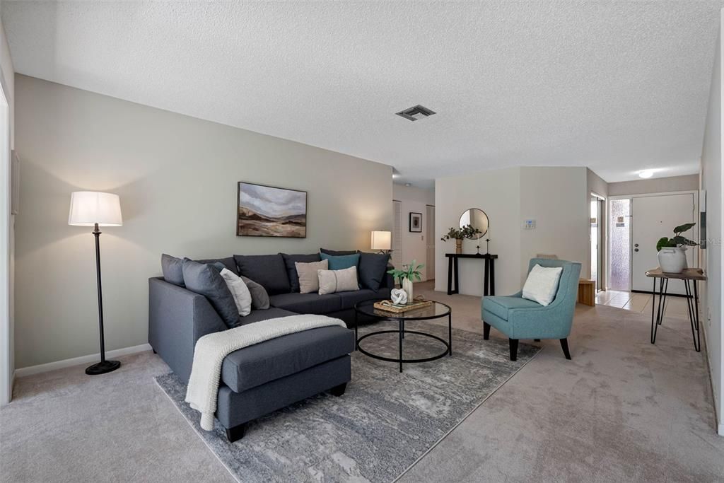 Active With Contract: $320,000 (2 beds, 2 baths, 1725 Square Feet)