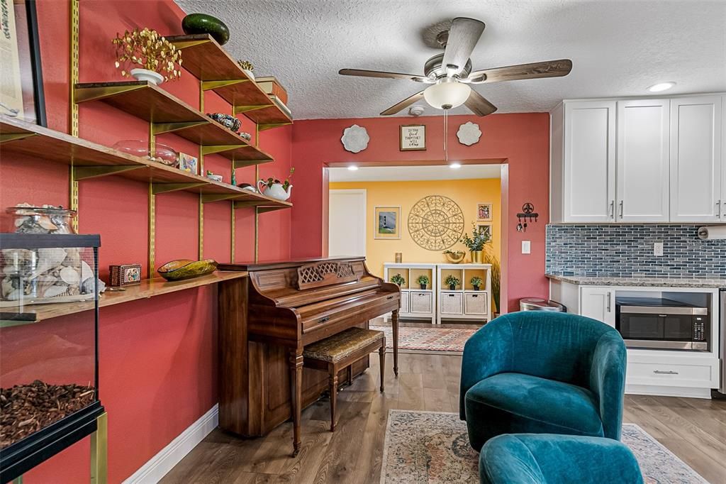 En Venta: $589,900 (3 camas, 2 baños, 2209 Pies cuadrados)