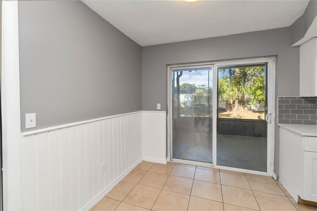 En Venta: $297,000 (2 camas, 2 baños, 1000 Pies cuadrados)