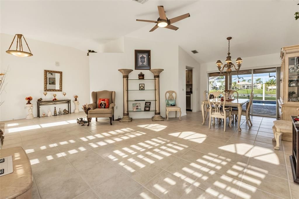 待售: $524,900 (3 贝兹, 2 浴室, 2182 平方英尺)