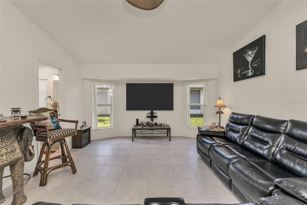 待售: $524,900 (3 贝兹, 2 浴室, 2182 平方英尺)