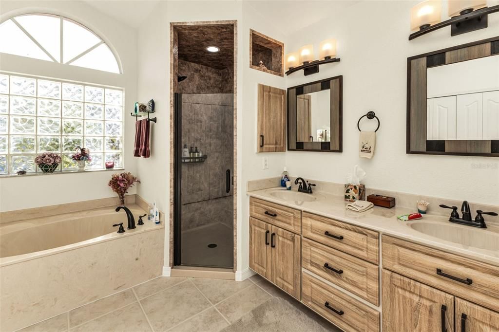 待售: $524,900 (3 贝兹, 2 浴室, 2182 平方英尺)