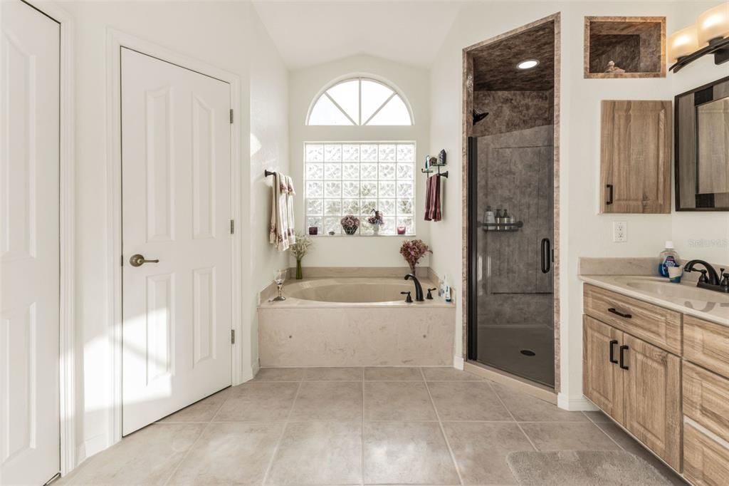 待售: $524,900 (3 贝兹, 2 浴室, 2182 平方英尺)