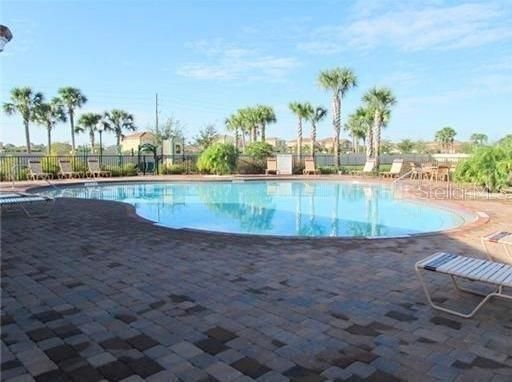 For Rent: $3,100 (5 beds, 3 baths, 3119 Square Feet)