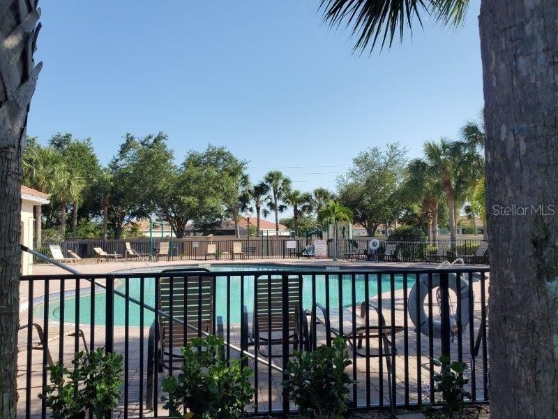 For Rent: $3,100 (5 beds, 3 baths, 3119 Square Feet)