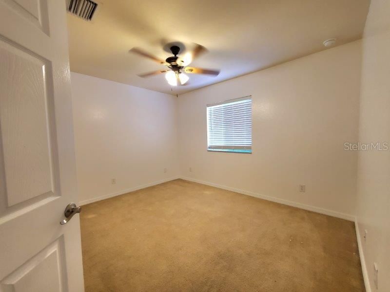 For Rent: $3,100 (5 beds, 3 baths, 3119 Square Feet)