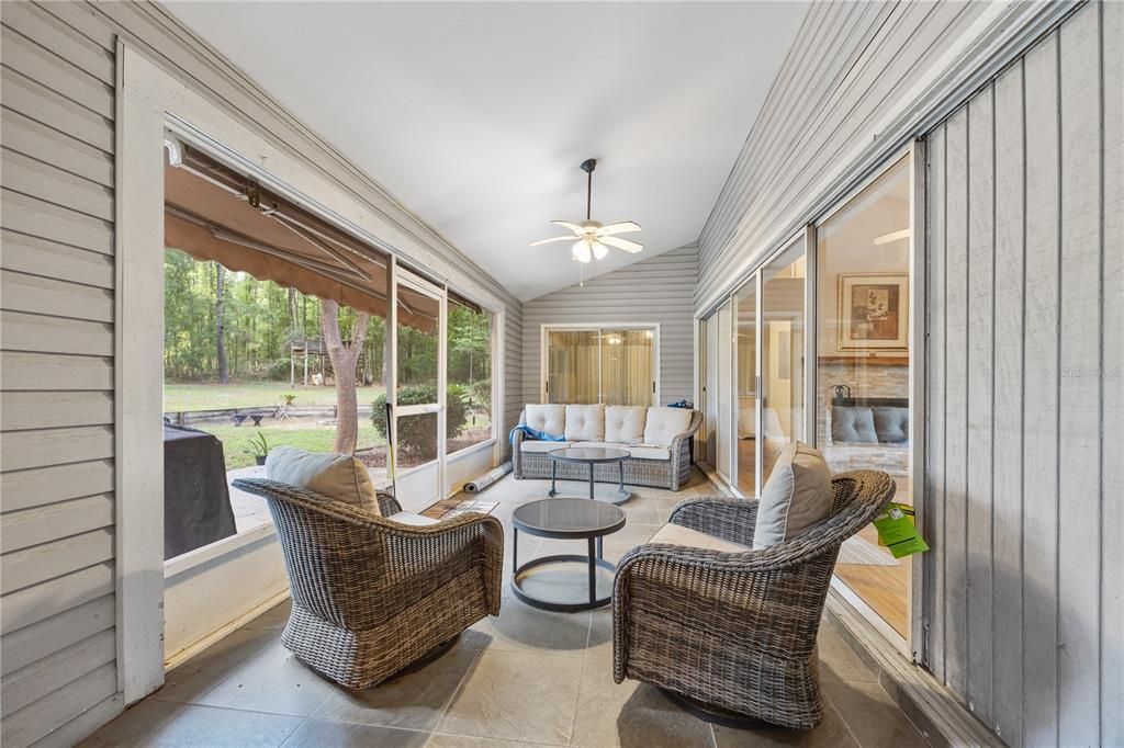 待售: $350,000 (3 贝兹, 2 浴室, 1776 平方英尺)