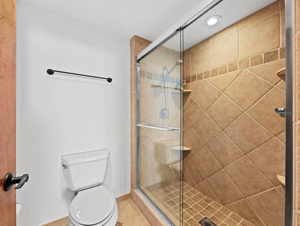 Activo con contrato: $679,000 (2 camas, 2 baños, 1270 Pies cuadrados)