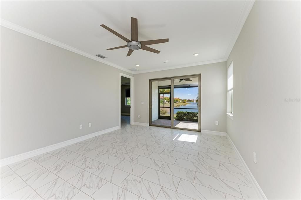 For Sale: $449,900 (3 beds, 2 baths, 1614 Square Feet)