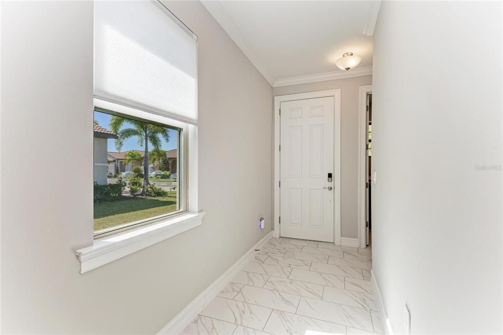 For Sale: $449,900 (3 beds, 2 baths, 1614 Square Feet)