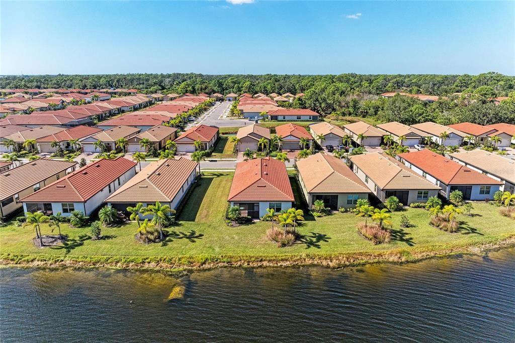 For Sale: $449,900 (3 beds, 2 baths, 1614 Square Feet)