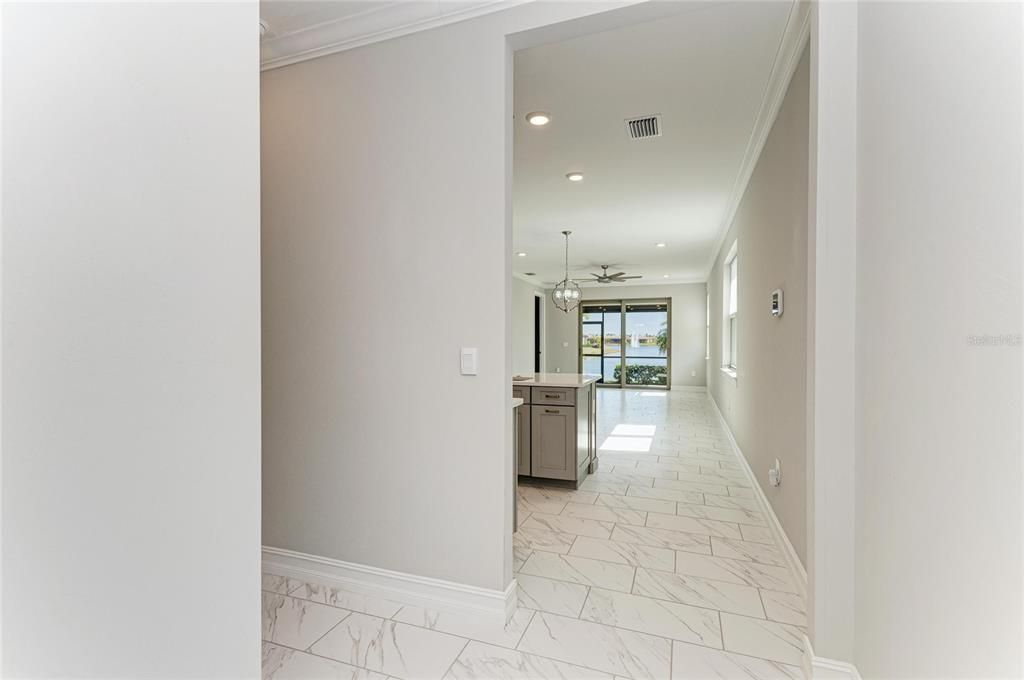 For Sale: $449,900 (3 beds, 2 baths, 1614 Square Feet)