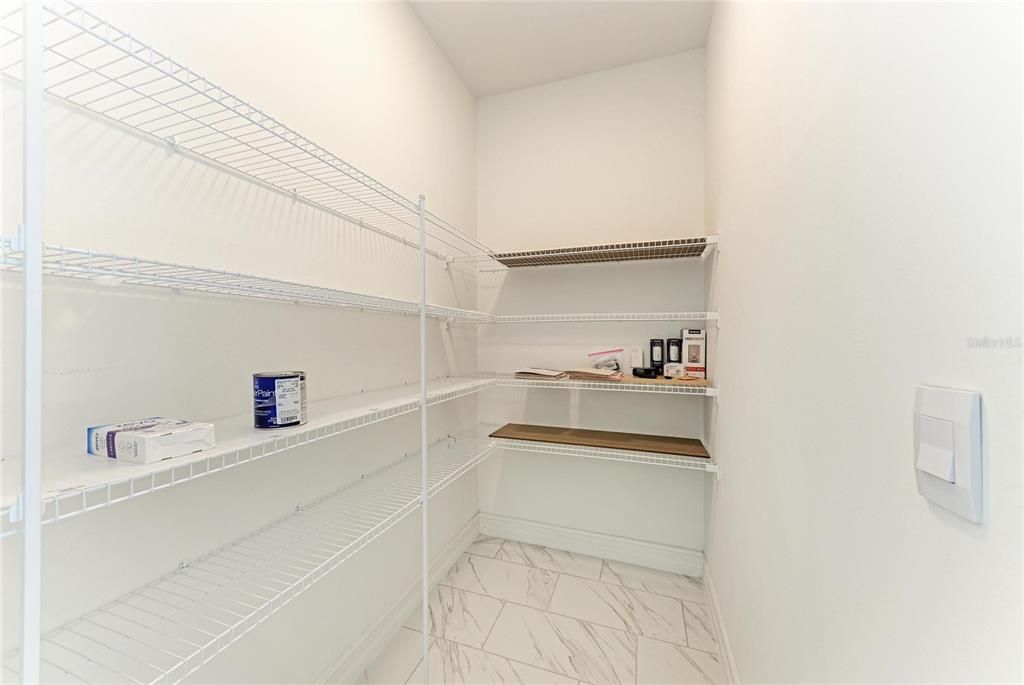 For Sale: $449,900 (3 beds, 2 baths, 1614 Square Feet)