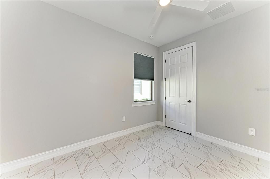 For Sale: $449,900 (3 beds, 2 baths, 1614 Square Feet)